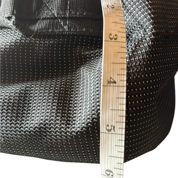 Thule Black Teal Men's Backpack Cycling Sports Outdoors Padded - Picture 11 of 13